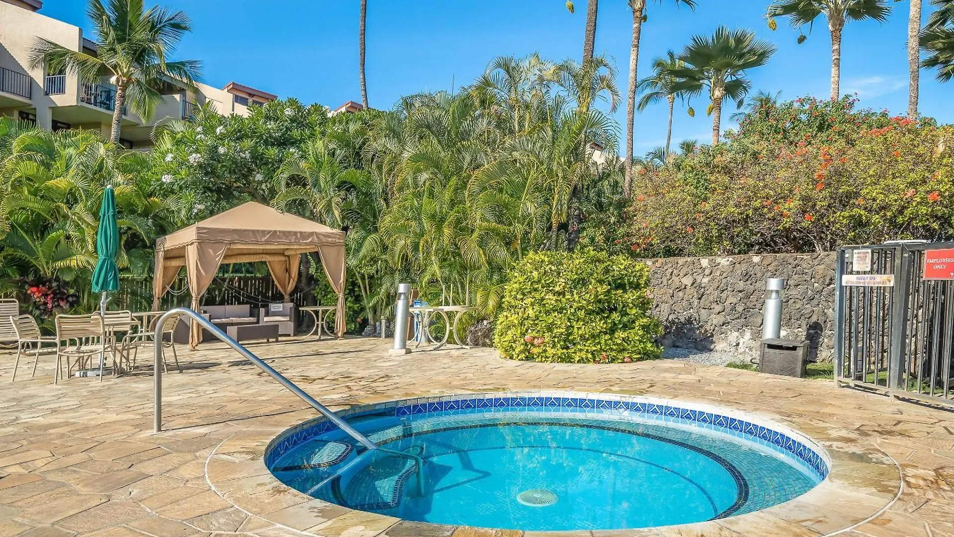 Kamaole Sands 7-104 Wailea  Apartment