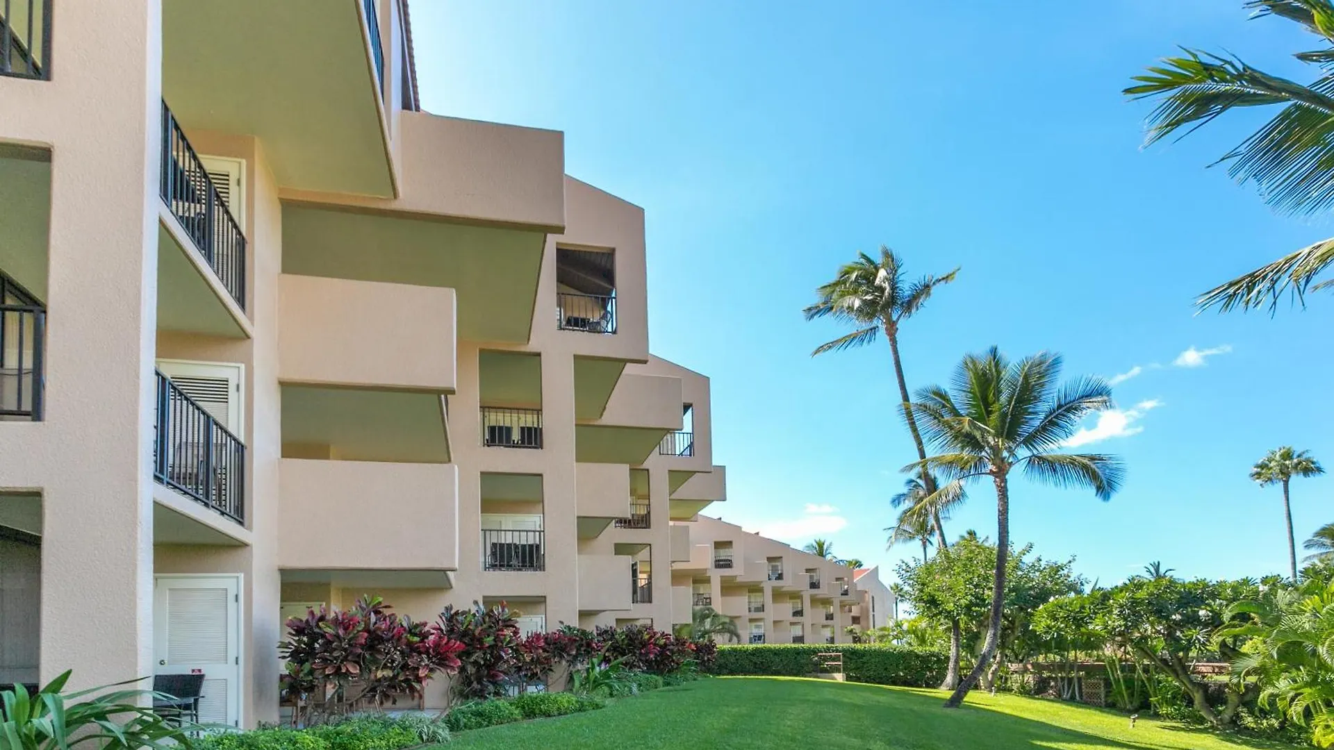 Kamaole Sands 7-104 Wailea  United States